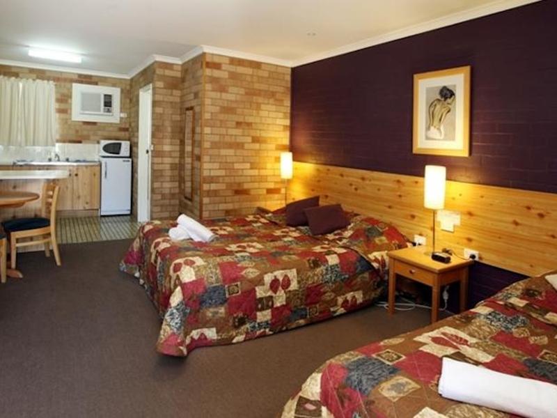 Burringa Garden Motel Wagga Wagga Exterior photo